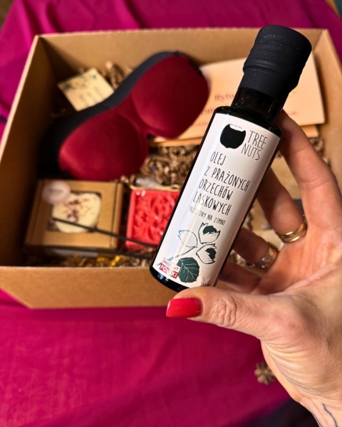 Box dla par - Ceremonia Bliskości z maskami, kakao, olejkiem, mydłem, kadzidłami i kulą do kąpieli