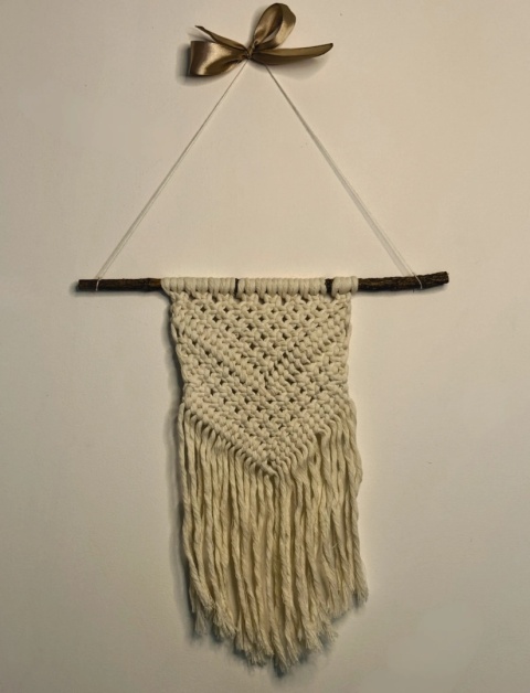 🧵 Makrama Mała – rytuał przestrzeni