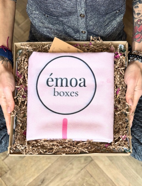 Mata podróżna do jogi – lekka, składana i zawsze gotowa na Twoją praktykę.