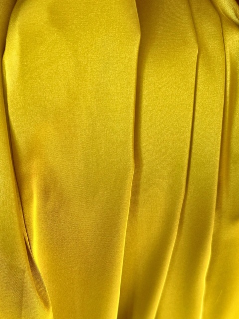 Satin & Soul Premium Box – zbliżenie na szlafrok w rytuale relaksu