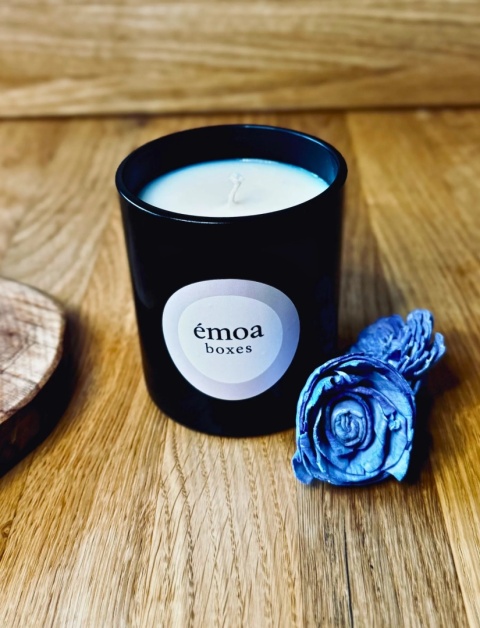 Ręcznie robiona świeca o zapachu męskim