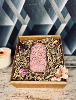 Ręcznie robione mydło w kształcie kwiatu lotosu z czarnego mydła afrykańskiego